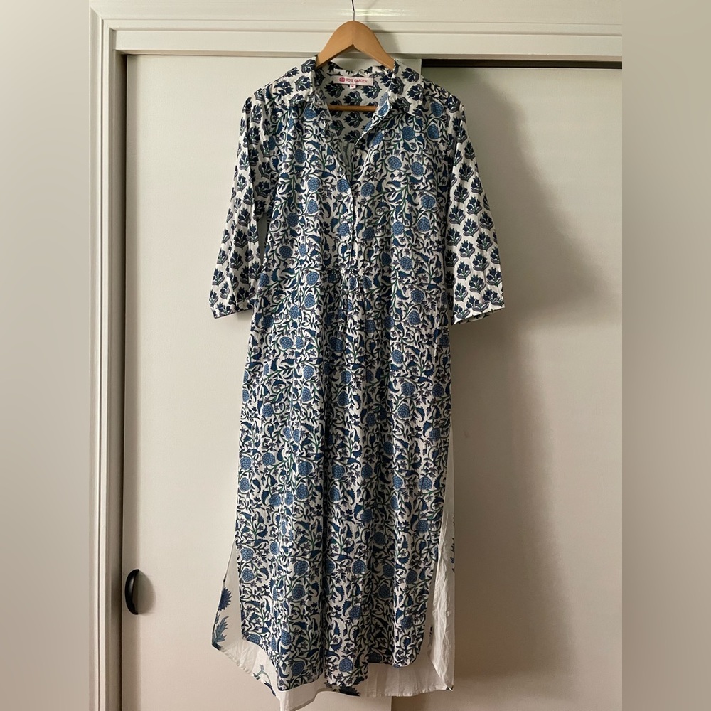 Ro’s Garden mixed floral cornflower dress.